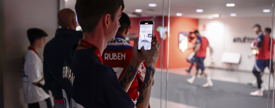 Marriott Bonvoy Moments redefine la experiencia del fútbol con el derbi madrileño